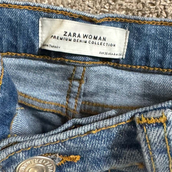 Zara Premium Denim Straight Leg Jeans Sz 4 Medium Wash High Rise - Picture 14 of 15
